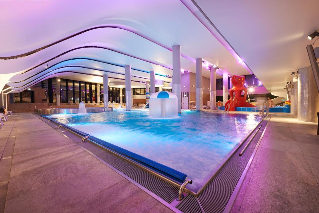 Vacationclub - Trzy Korony Jagiellonow Apartament 9 Świnoujście Exteriör bild